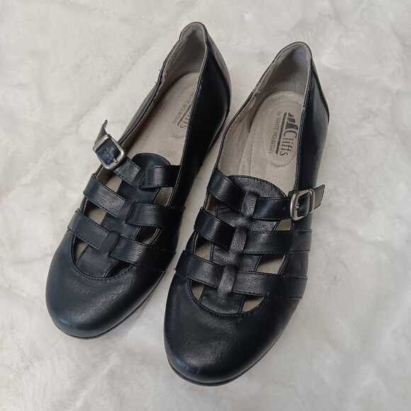 Flat Black Sandle Shoes Size 7.5 M - Picture 1 of 14